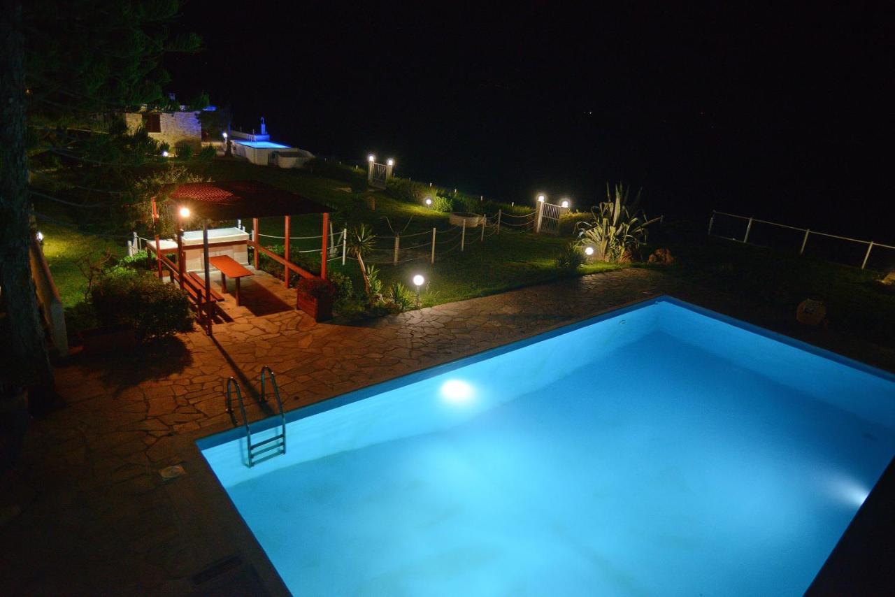 Antorina Beachfront Villas With Private Pools Kamari  Экстерьер фото