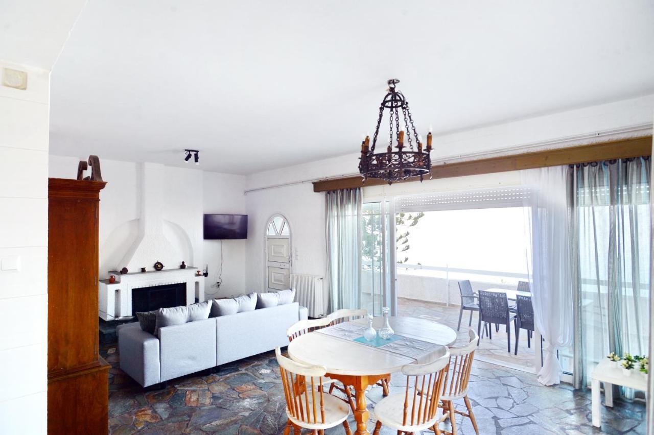 Antorina Beachfront Villas With Private Pools Kamari  Экстерьер фото