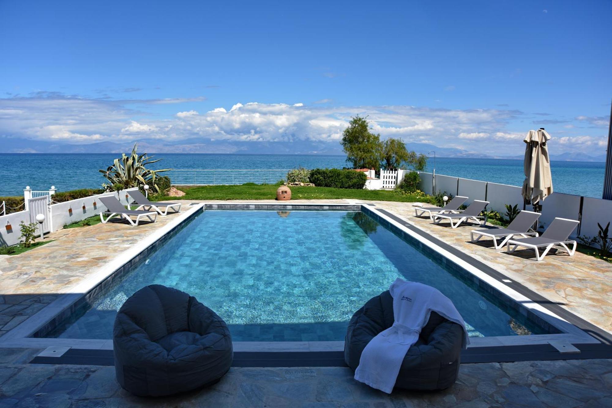 Antorina Beachfront Villas With Private Pools Kamari  Экстерьер фото