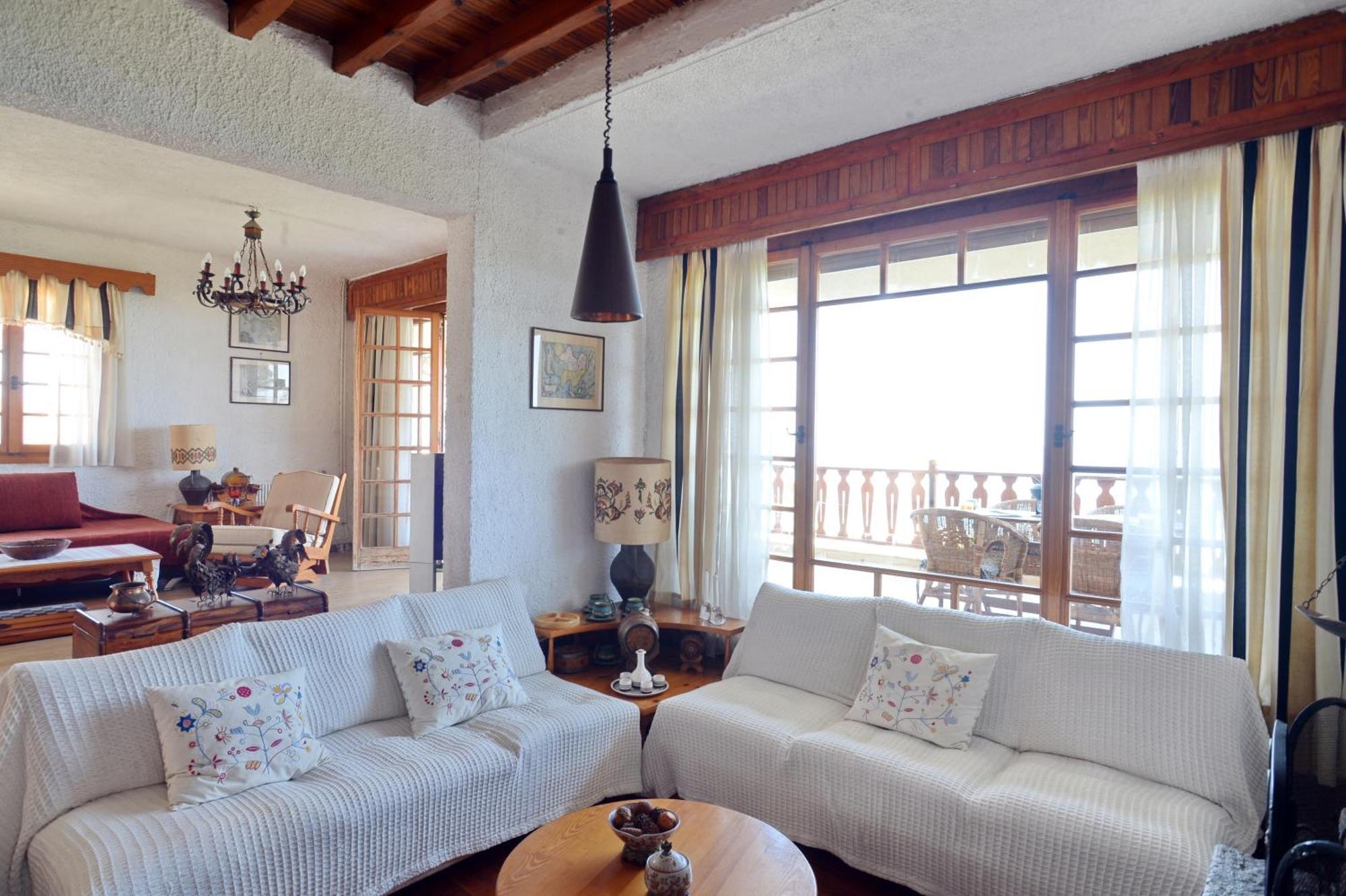 Antorina Beachfront Villas With Private Pools Kamari  Экстерьер фото